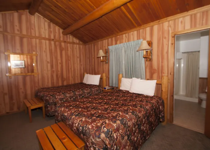 Resort Yellowstone Valley Wapiti