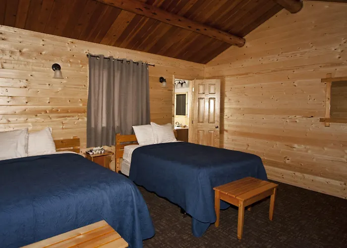 Resort Yellowstone Valley Wapiti