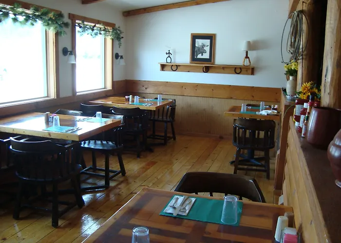 Yellowstone Valley Resort 3*