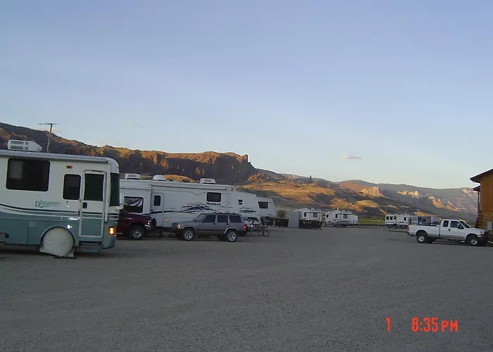 Yellowstone Valley Resort