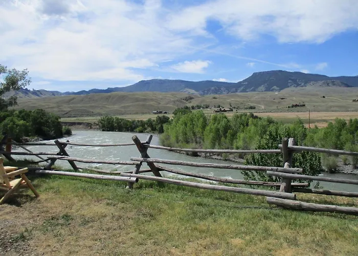 Resort Yellowstone Valley 3*